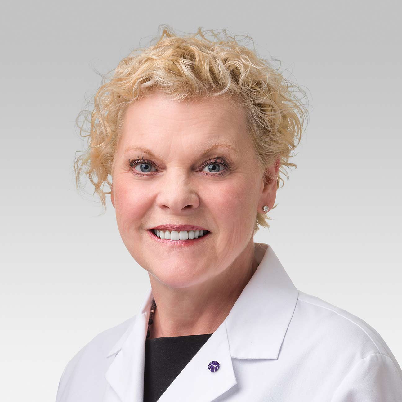 Headshot of Deb Clements.