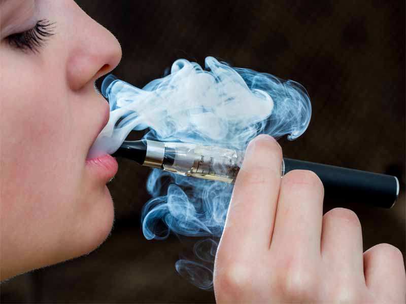 Survey: One in Five Young Americans Thinks Vaping Is Harmless | AAFP