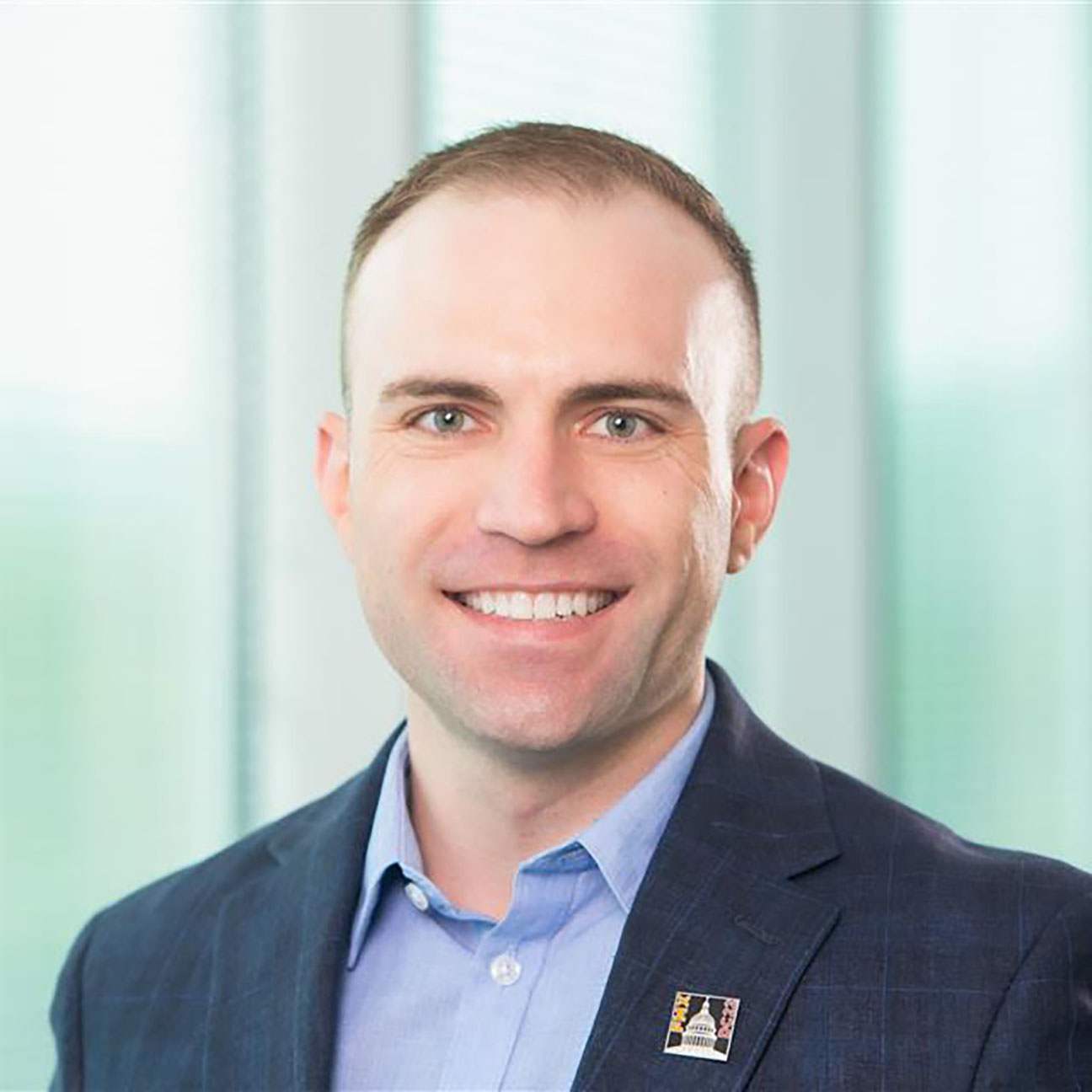 A portrait of Inside Family Medicine podcast guest, Eric Muehlbach.