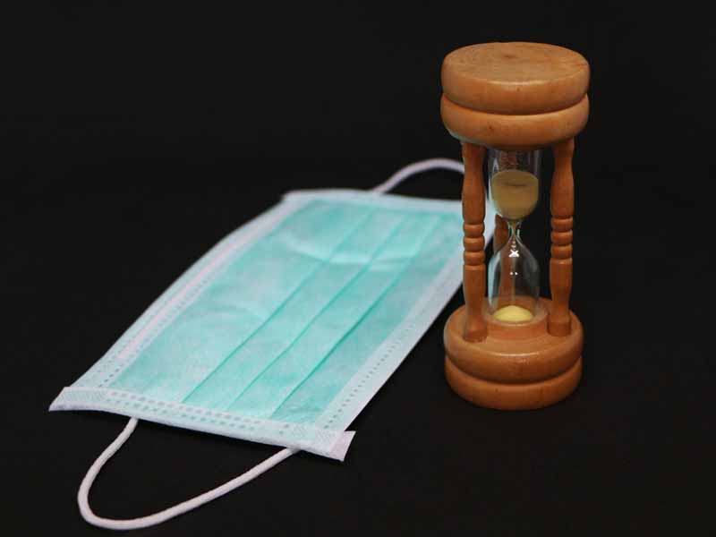 timer and surgical mask